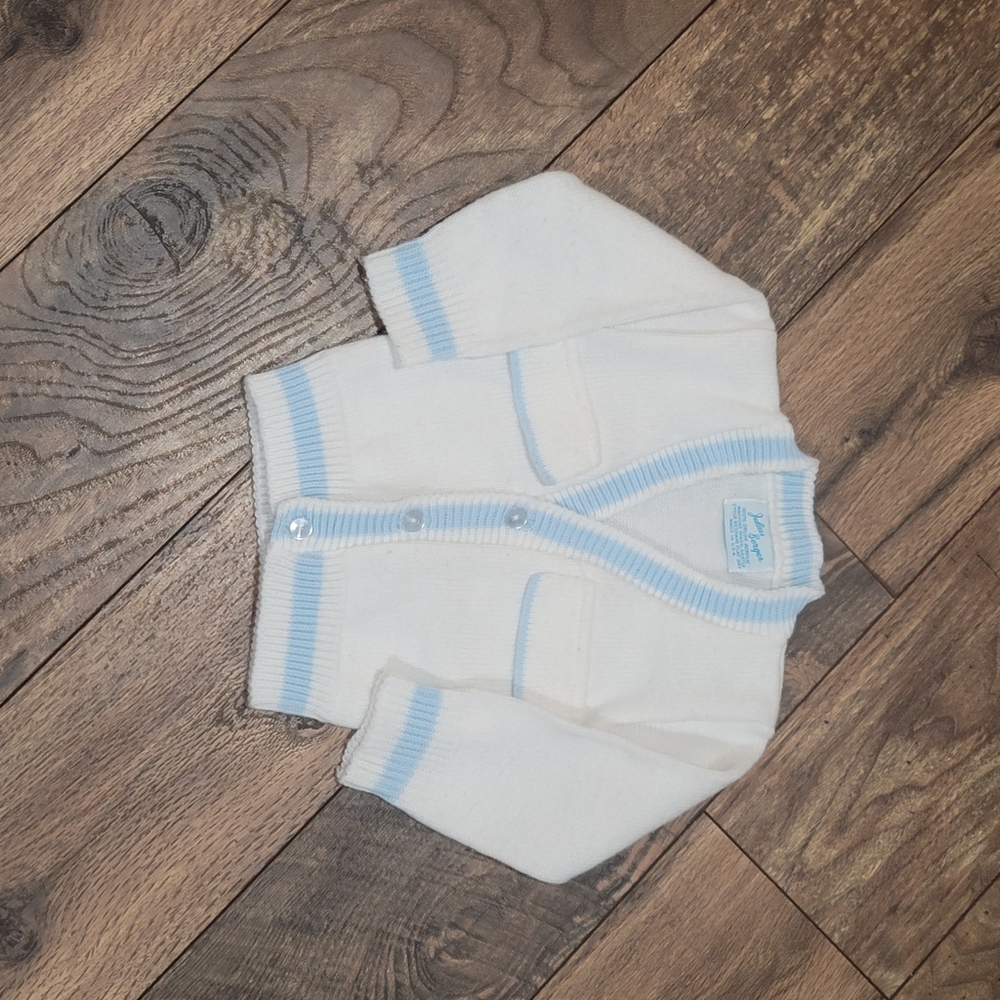 12 months white sweater